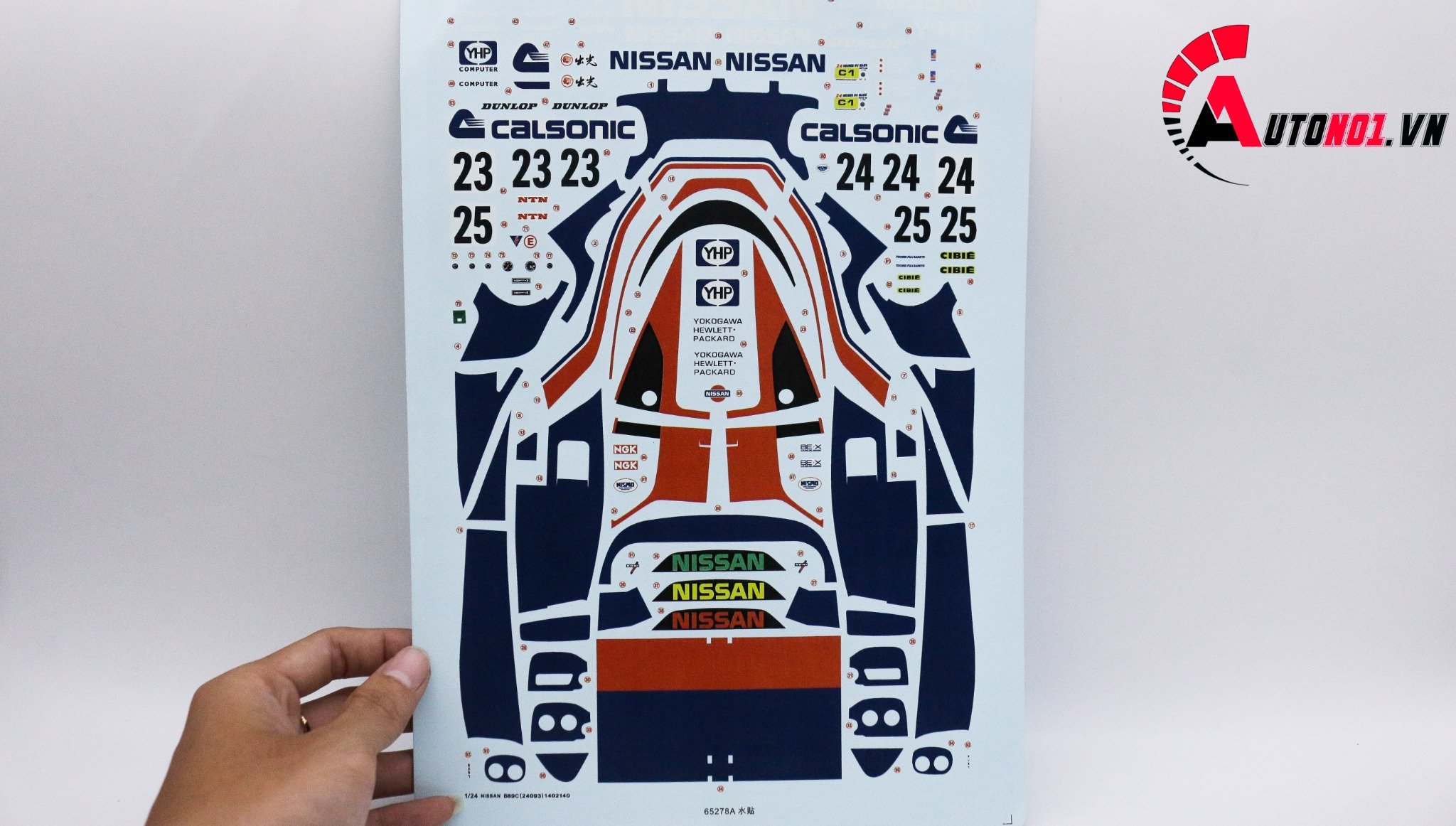 DECAL NƯỚC NISSAN 1:24 65278A