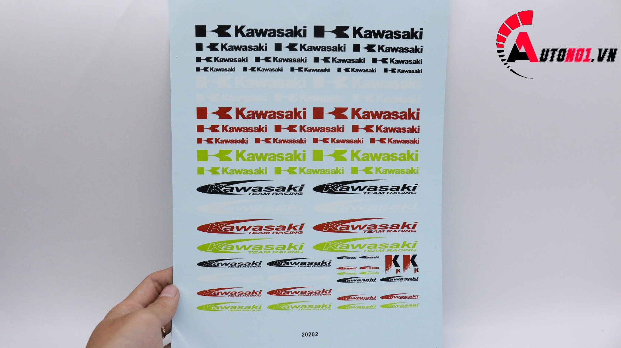 DECAL NƯỚC CHỮ KAWASAKI 20202 DC048