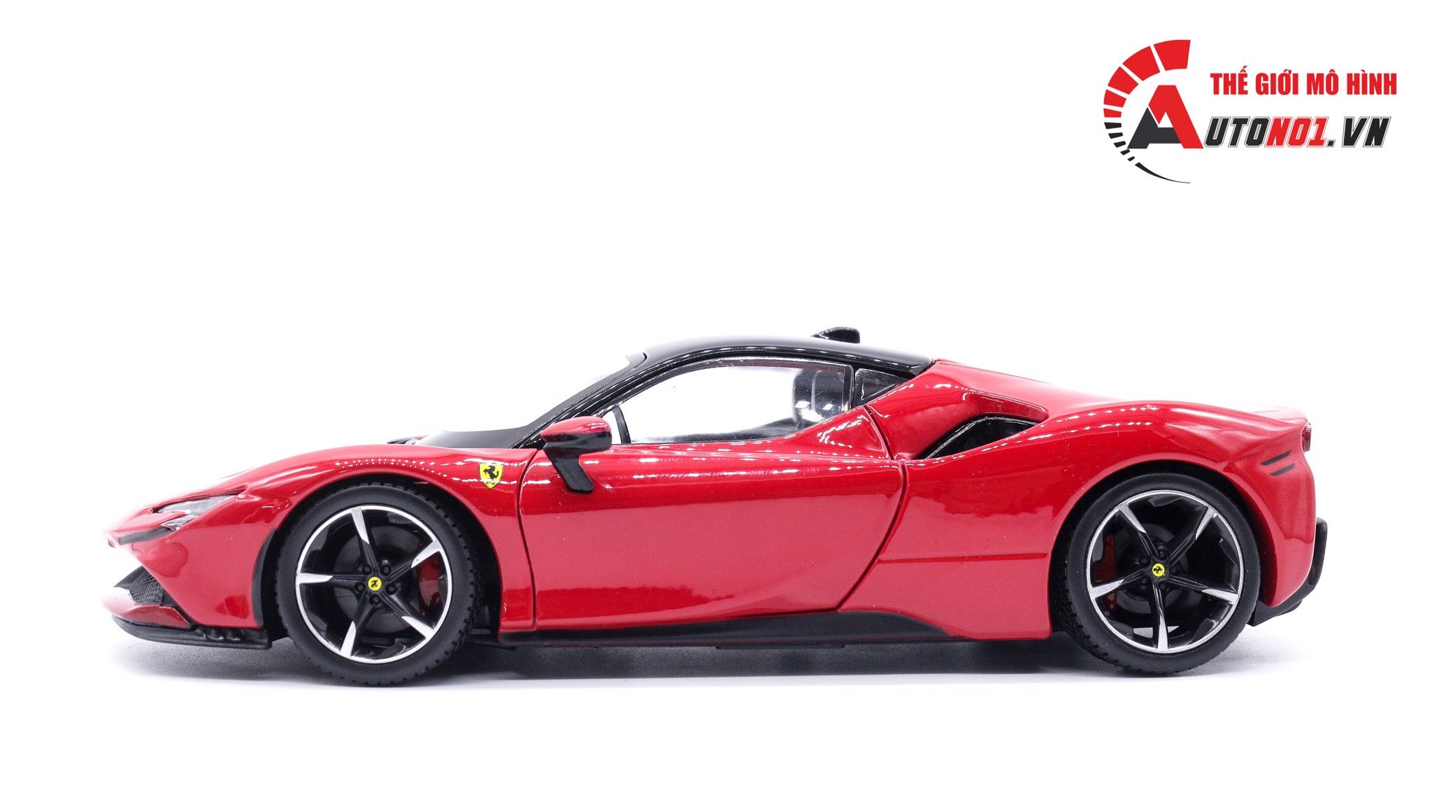  Mô hình xe Ferrari Sf90 Stradale đánh lái được full open 1:24 Bburago 7528 