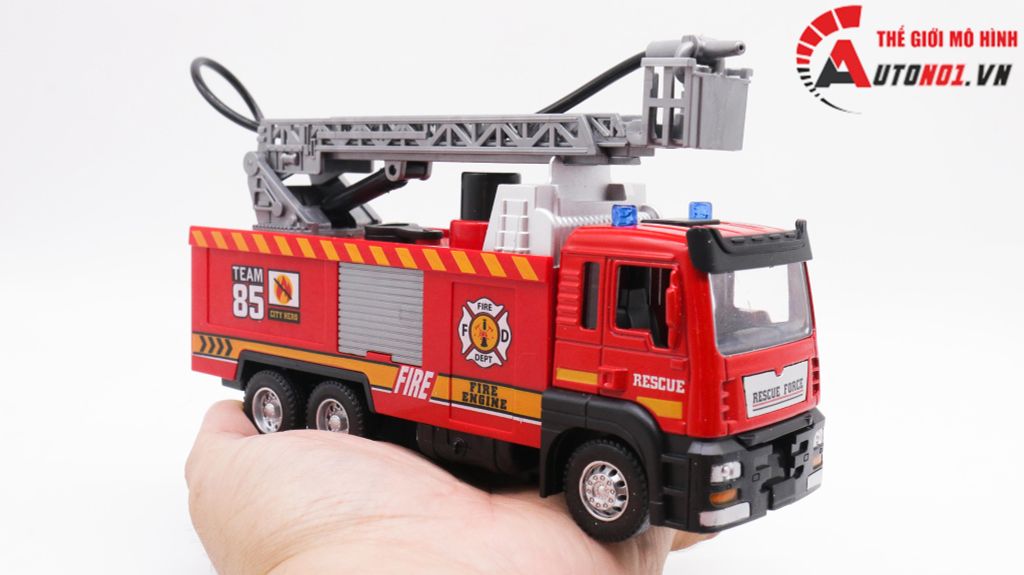 MÔ HÌNH XE MERCEDES PRINTER 1:32 CHIMEI 7991