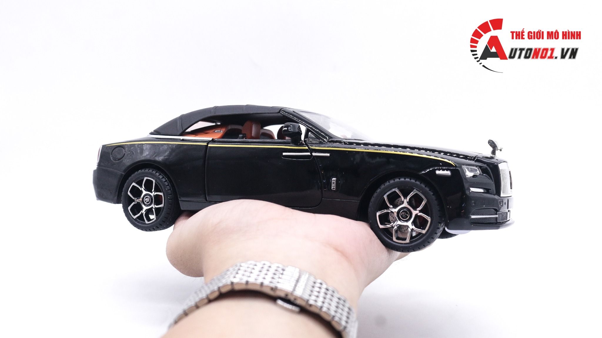  Mô hình xe Rolls-Royce Dawn full open, mui tháo rời, tặng kèm dù tỉ lệ 1:24 Newao OT311A 