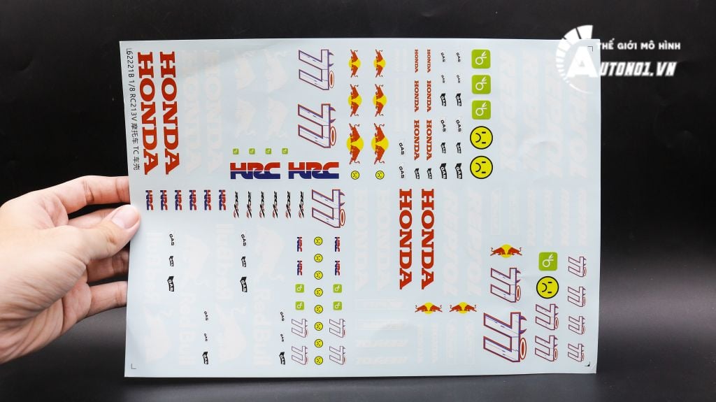 DECAL NƯỚC HONDA REDBULL HRC 77 62221B 1:8 DC140