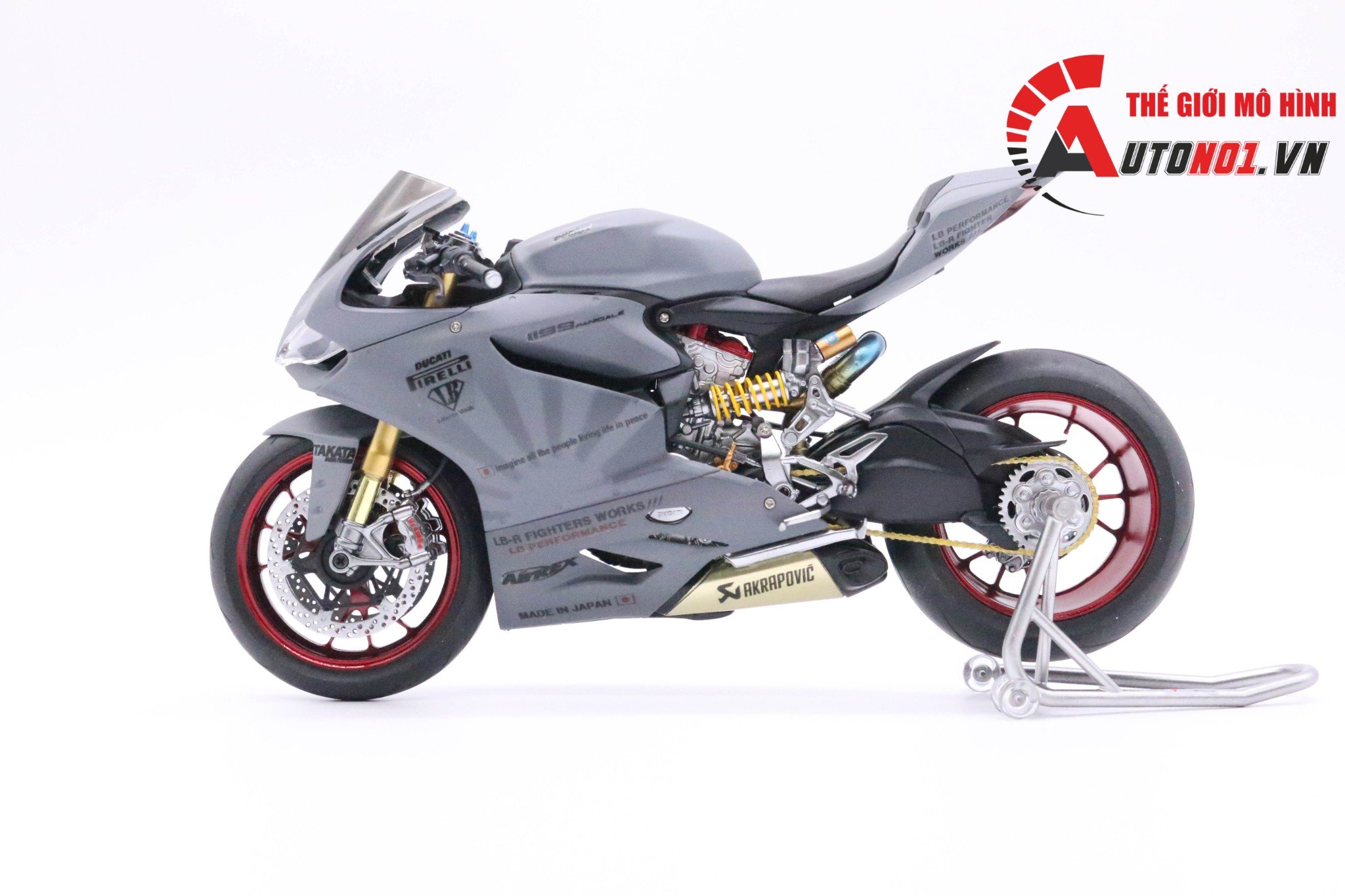 MÔ HÌNH SIÊU XE DUCATI 1199 PANIGALE LIBERTY WALK 1:12 TAMIYA 6526