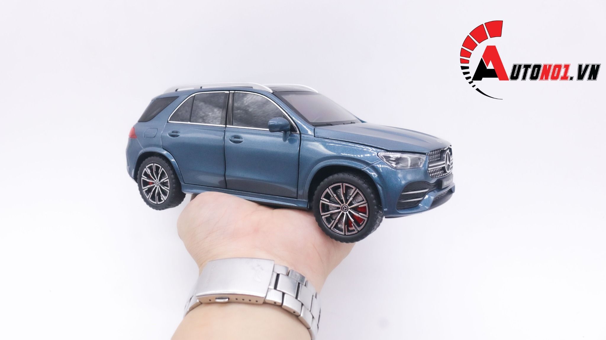  Mô hình xe ô tô SUV Mercedes Benz GLE full open full kính tỉ lệ 1:24 Jinlifiang OT232 