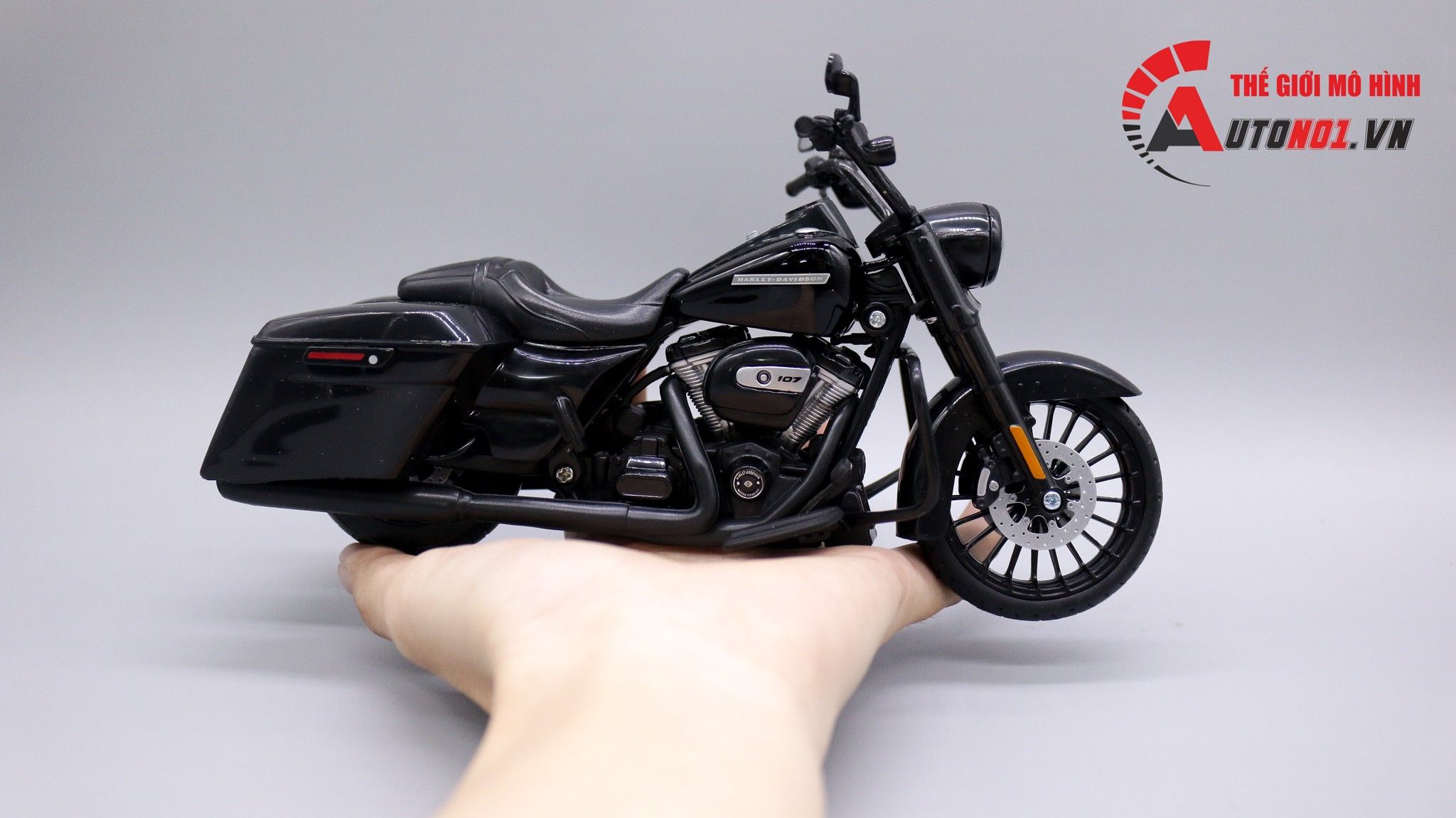  Mô hình xe Harley Davidson road king special 1:12 maisto 4833 