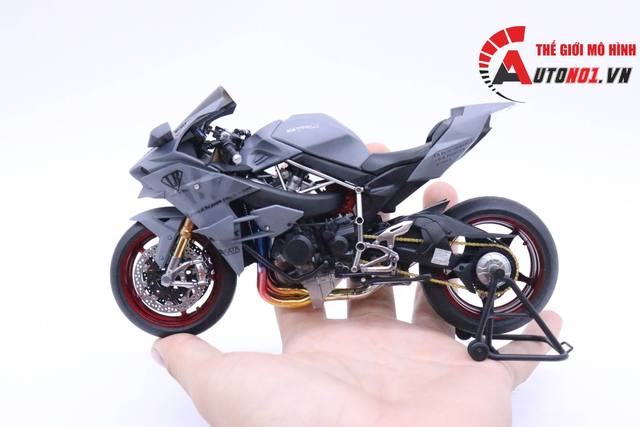  Mô hình xe Kawasaki H2r Custom Liberty Walk 1:12 Tamiya D008 