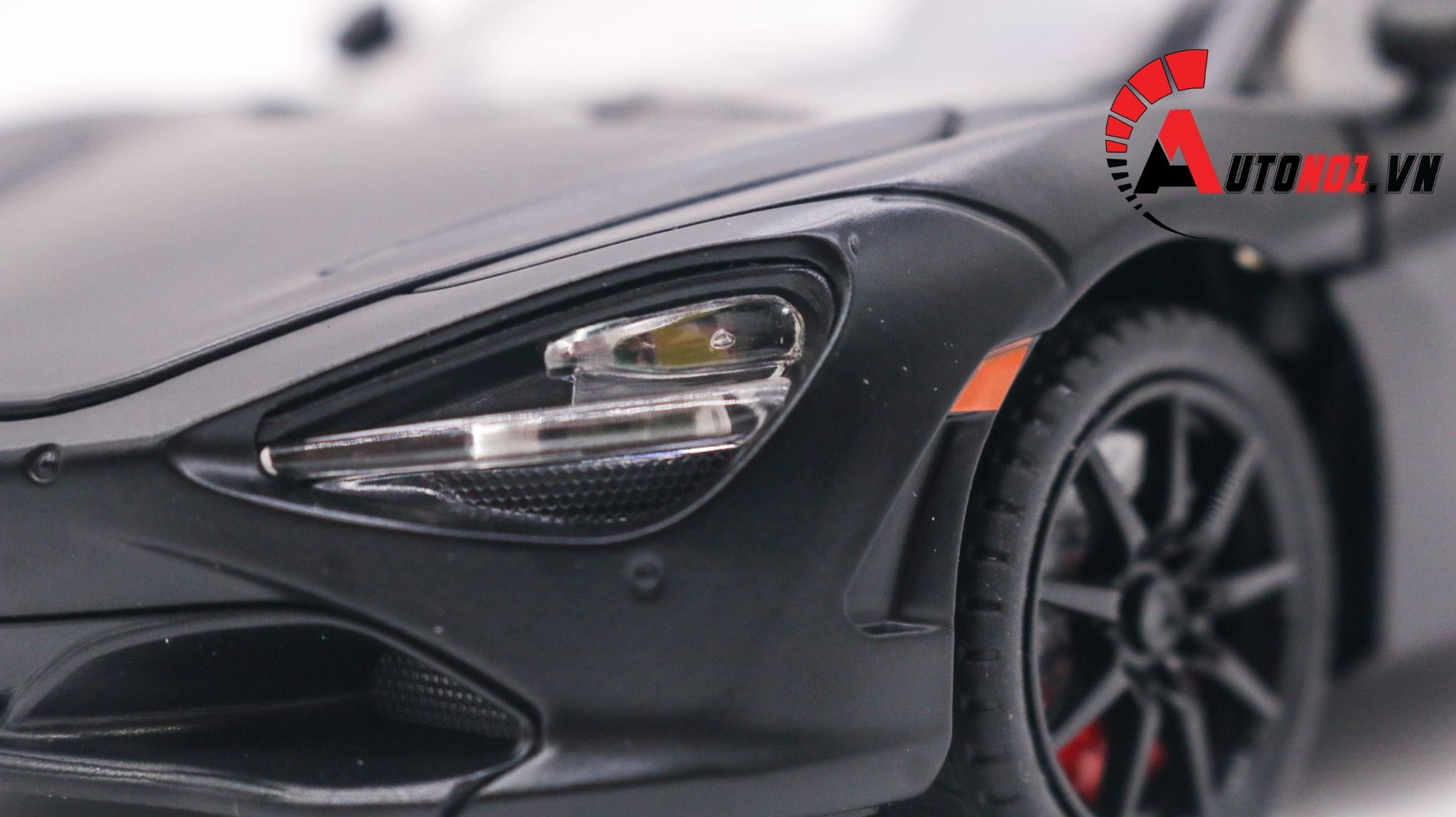  Mô hình xe ô tô Mclaren 720S full open tỉ lệ 1:24 Chezhi CZ24582 