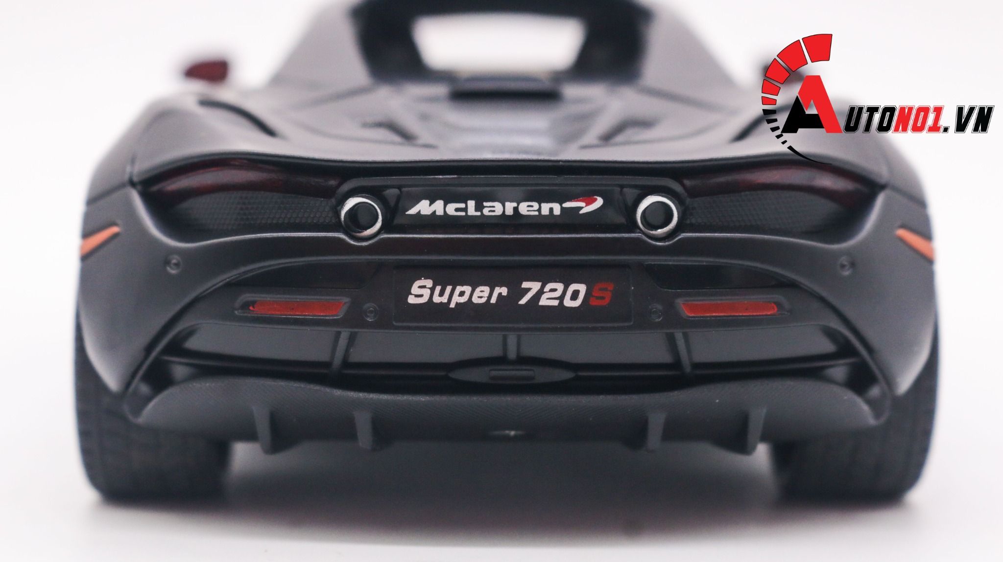  Mô hình xe ô tô Mclaren 720S full open tỉ lệ 1:24 Chezhi CZ24582 