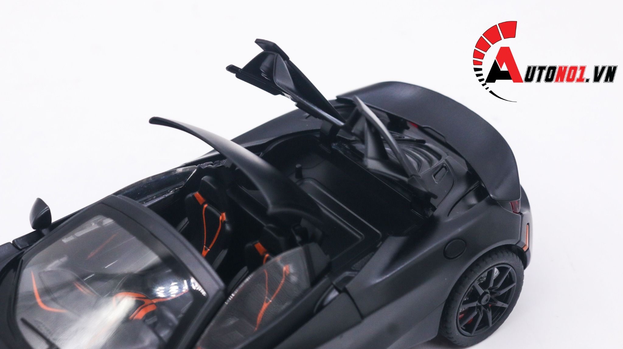  Mô hình xe ô tô Mclaren 720S full open tỉ lệ 1:24 Chezhi CZ24582 