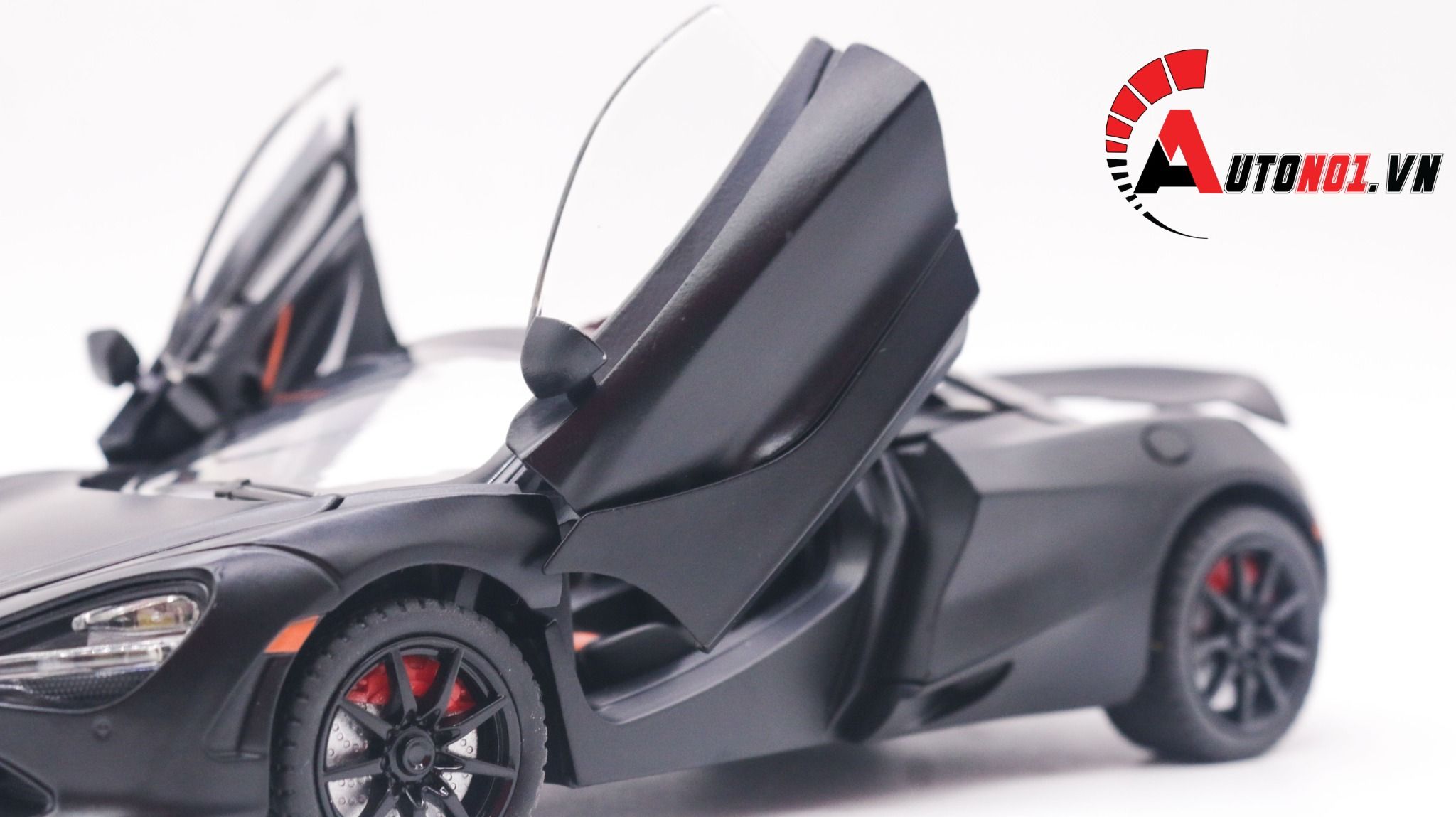  Mô hình xe ô tô Mclaren 720S full open tỉ lệ 1:24 Chezhi OT222 