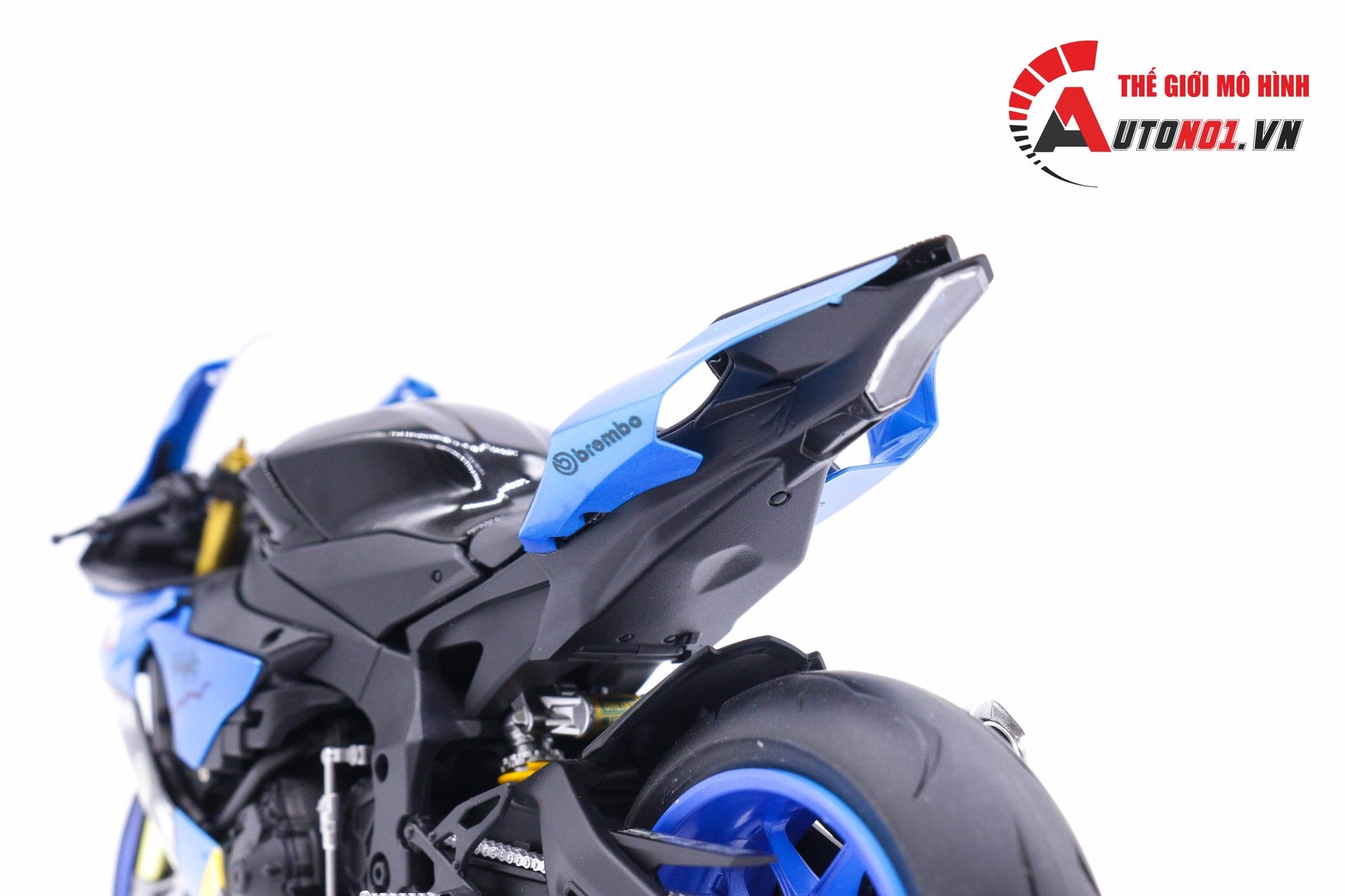  Mô hình xe Yamaha R1m Custom Shark 1:12 Tamiya D123a 