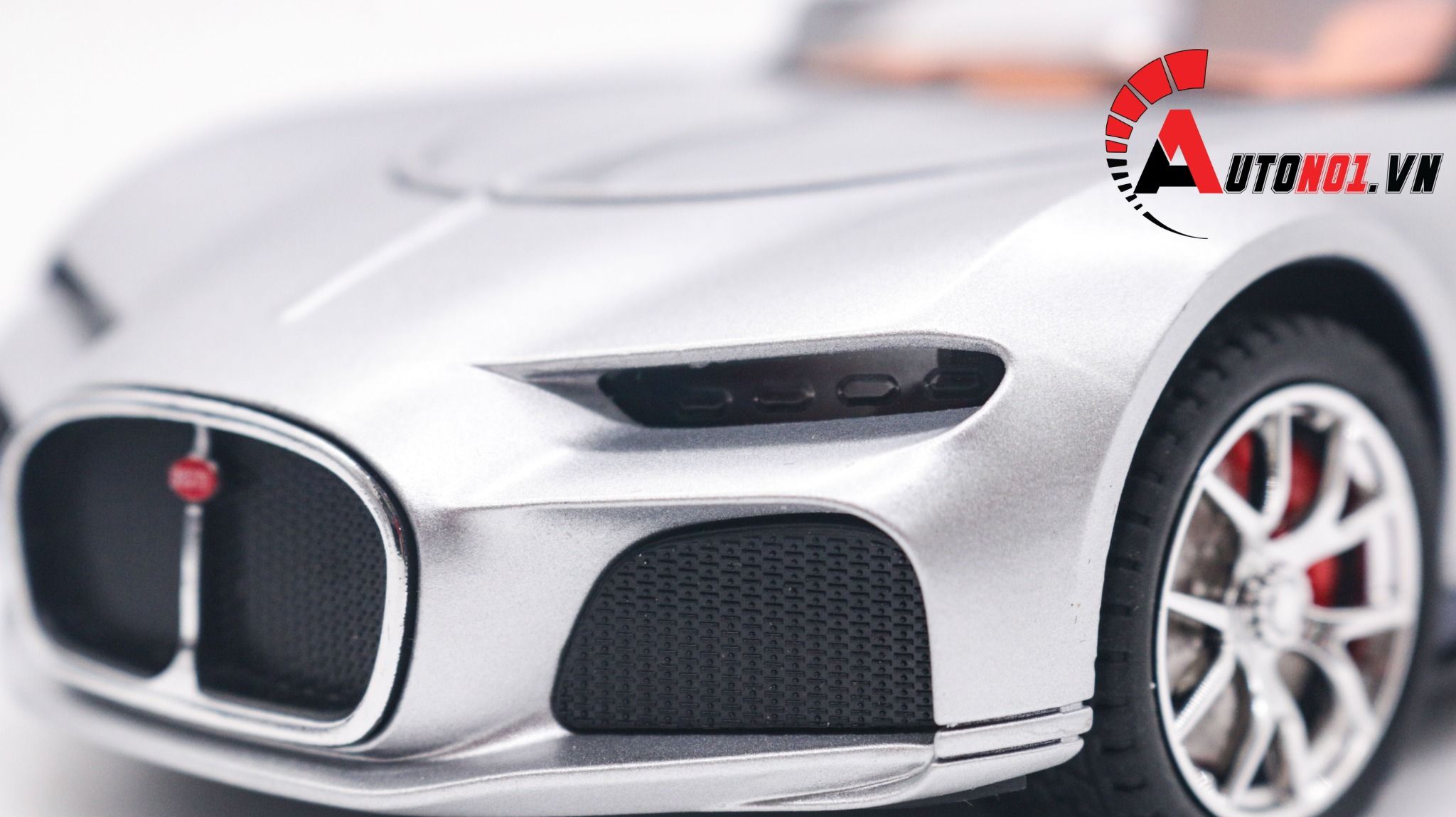  Mô hình xe ô tô Bugatti Atlantic full open tỉ lệ 1:24 Chezhi OT223 