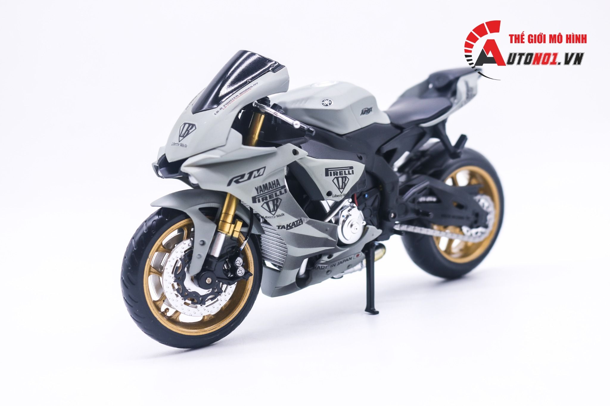  Mô hình xe độ Yamaha R1m Liberty Walk độ pô Akrapovic 1:12 Autono1 MSZ D028B 