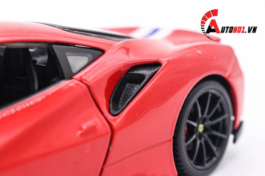 MÔ HÌNH XE FERRARI 488 PISTA RED 1:24 BBURAGO 5836