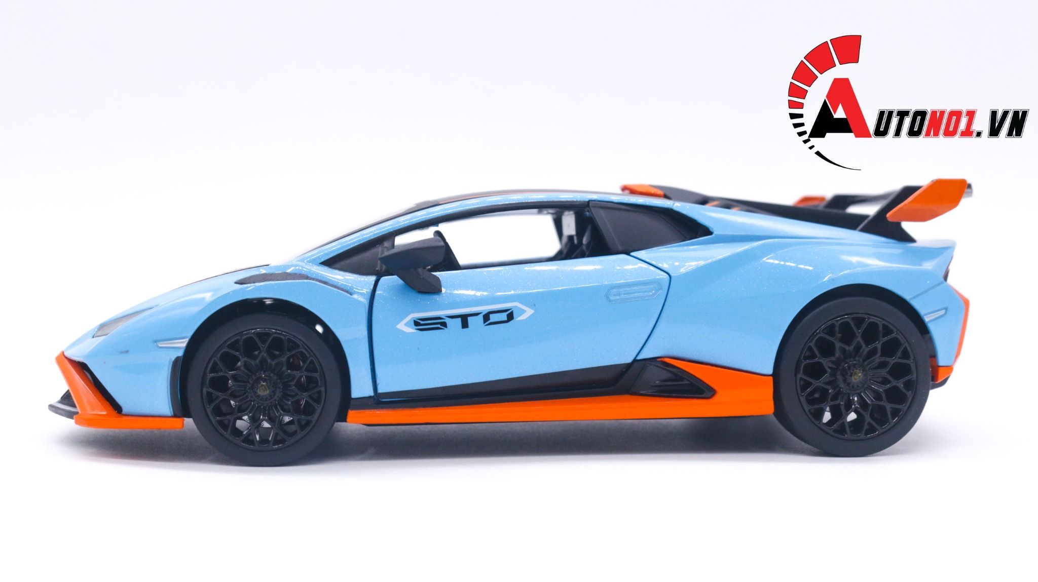  Mô hình xe ô tô Lamborghini Huracan STO tỉ lệ 1:24 CCA OT231 