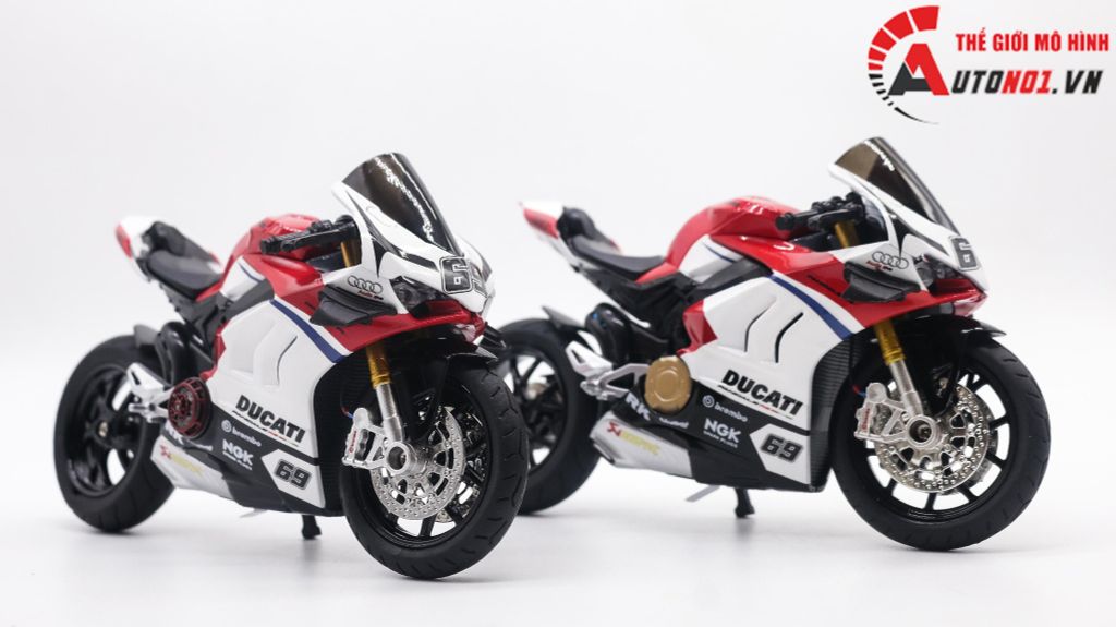 MÔ HÌNH XE ĐỘ DUCATI PANIGALE AUDI RS V4 TỈ LỆ 1:12 AUTONO1 D222I