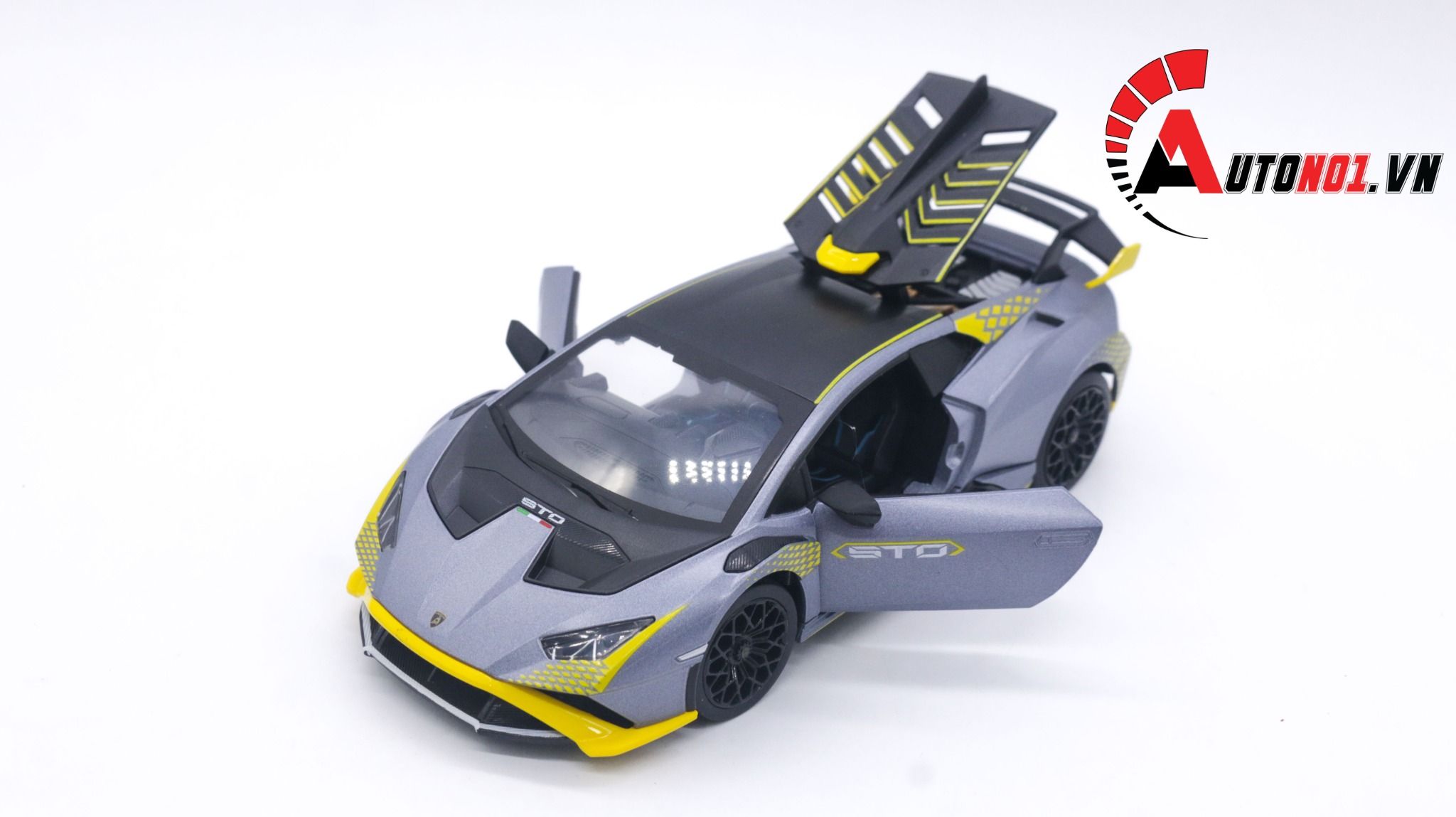  Mô hình xe ô tô Lamborghini Huracan STO tỉ lệ 1:24 CCA OT231 