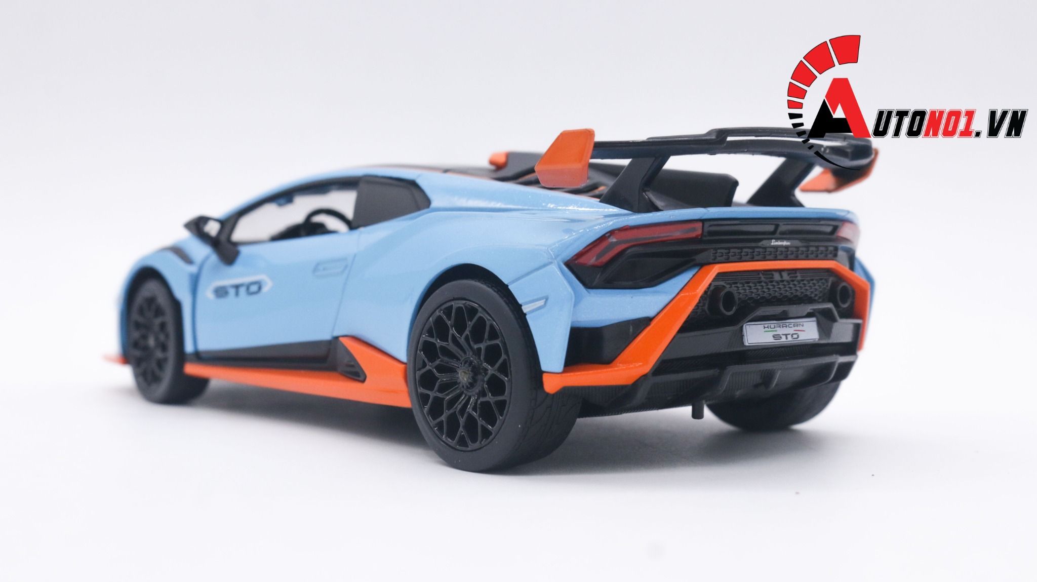  Mô hình xe ô tô Lamborghini Huracan STO tỉ lệ 1:24 CCA OT231 