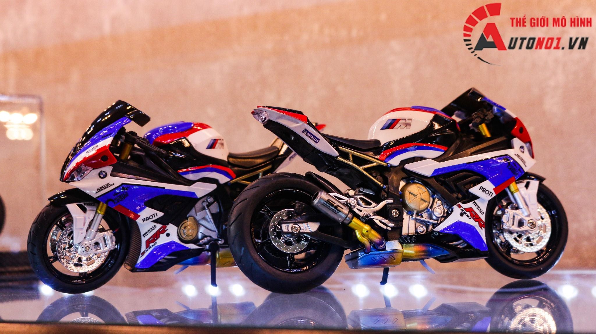  Mô hình xe độ Bmw S1000rr Custom Tricolor Version 1:12 Autono1 Alloy D160G 