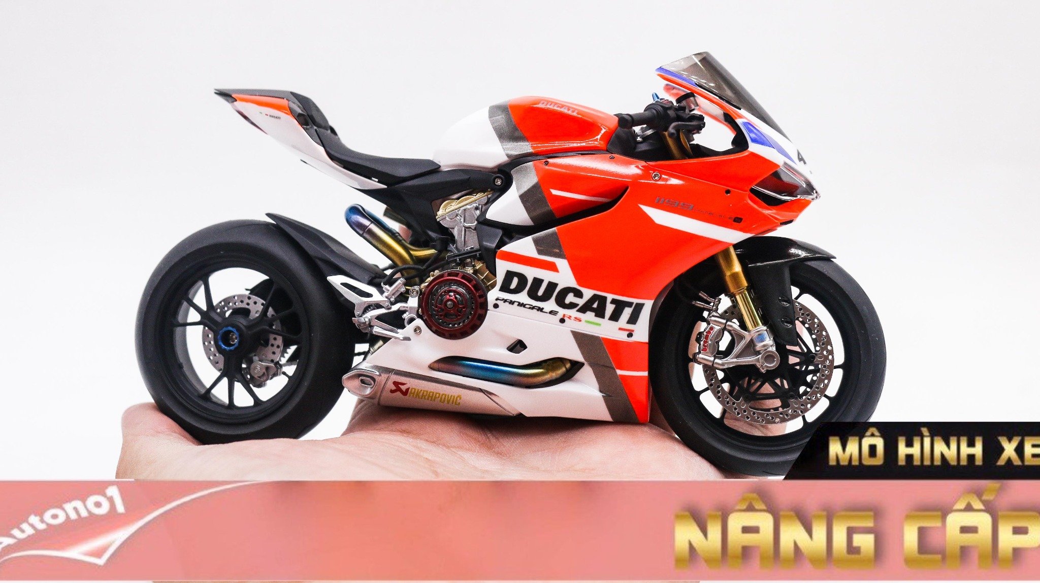  Mô hình xe cao cấp Ducati 1199 Panigale Neon Nồi Khô 1:12 Tamiya D227b 