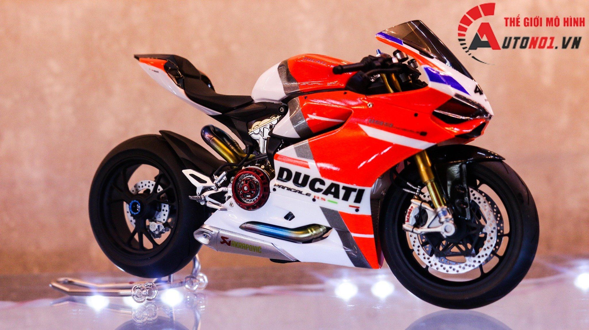  Mô hình xe cao cấp Ducati 1199 Panigale Neon Nồi Khô 1:12 Tamiya D227b 