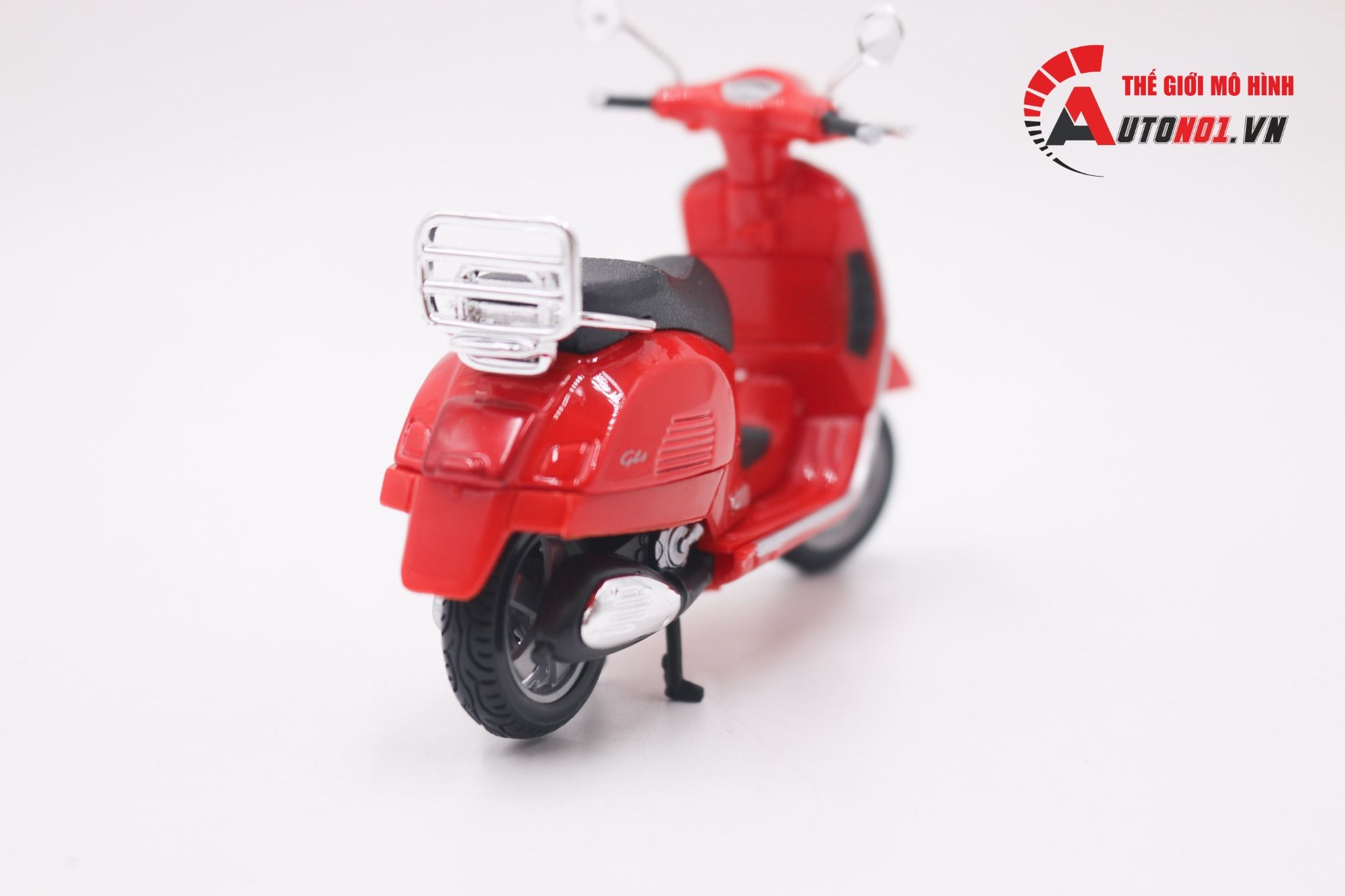  Mô hình xe Vespa gts 300 2017 red 1:18 Maisto 7070R 