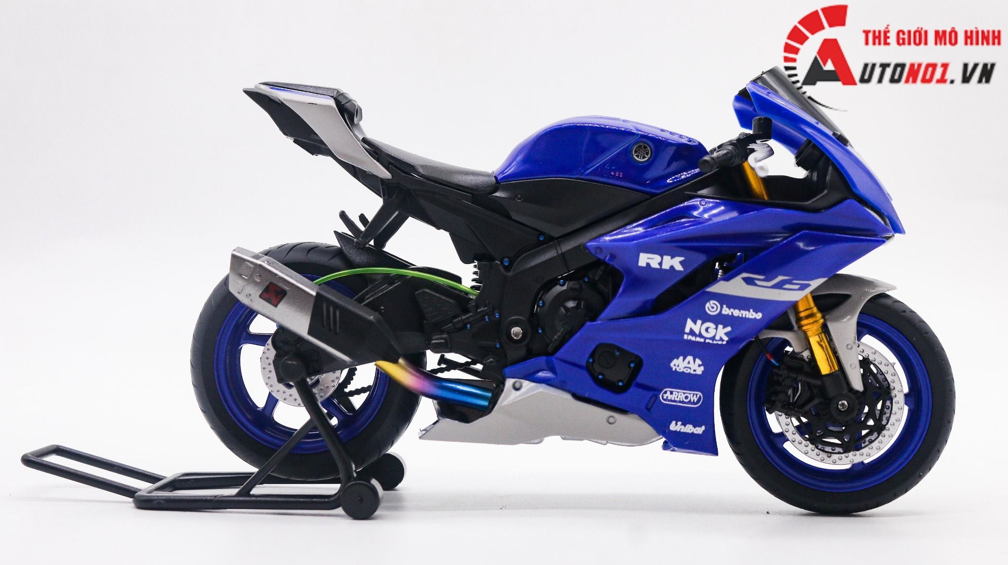  Mô hình xe độ Yamaha R6 Blue Pô Akrapovic 1:12 Autono1 Welly D207E 