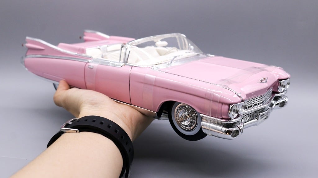  Xe mô hình Cadillac Eldorado Biarritz 1959 Pink full open 1:18 Maisto 36813 OT18014 
