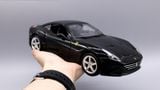  Xe mô hình Ferrari California T Closed Top Black 1:18 Bburago 3070 