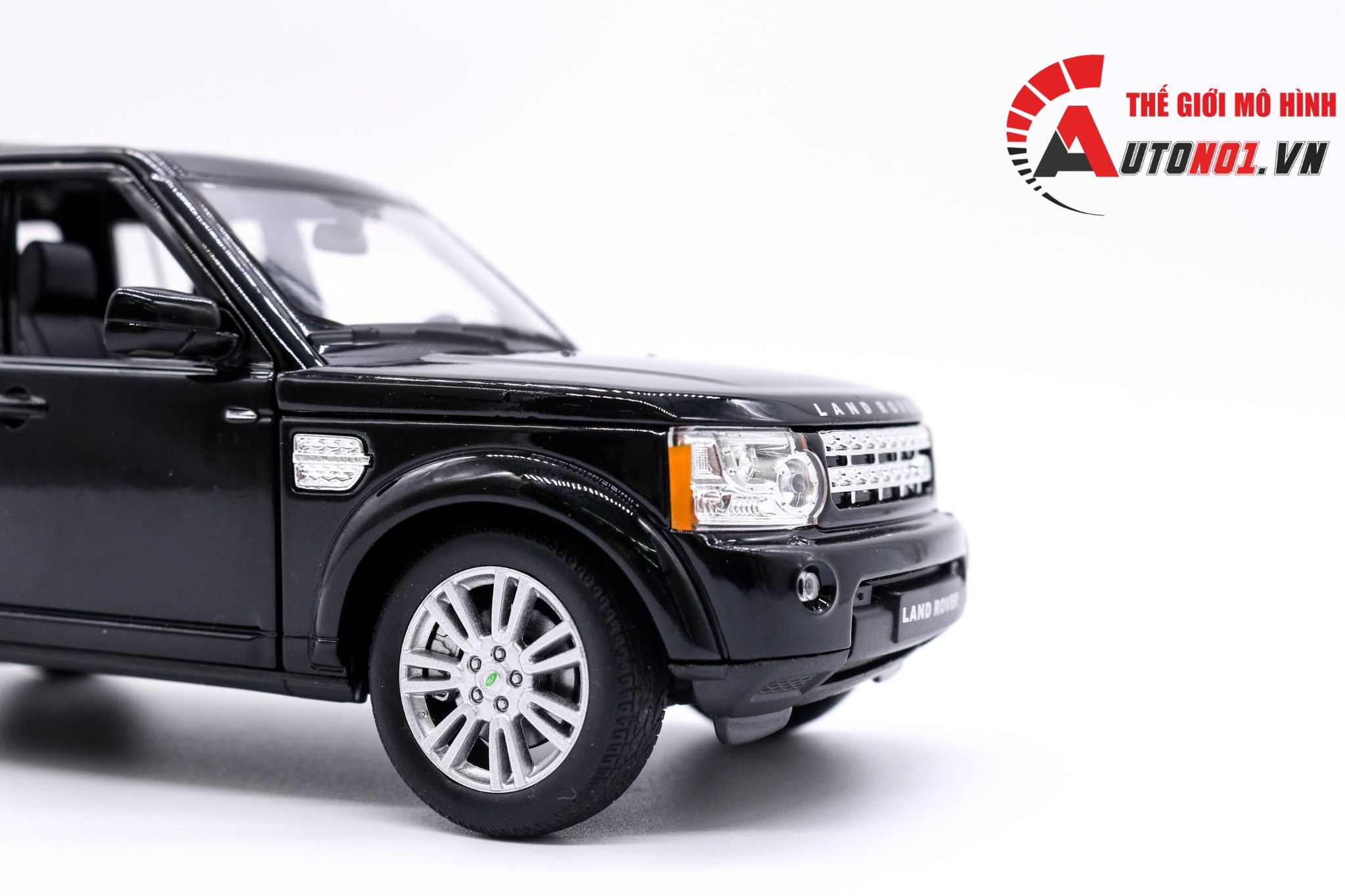  Mô hình Land Rover Discovery 4 Black 1:24 Welly 4399 