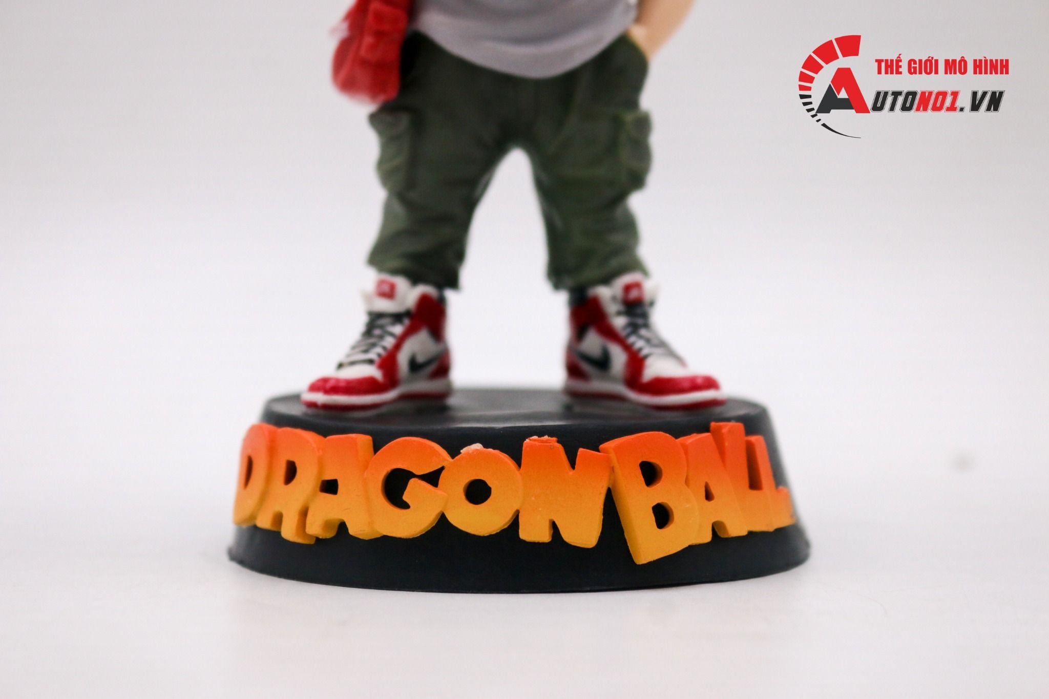  Mô hình nhân vật Dragonball Goten supreme grey 20cm FG190 