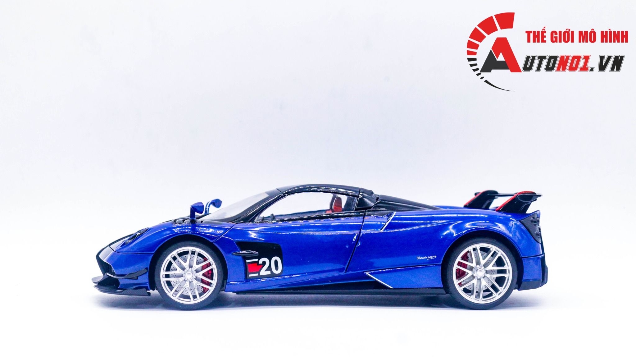  Mô hình siêu xe Pagani Huayra BC mui trần tháo rời được 1:18 Alloy Model OT221 