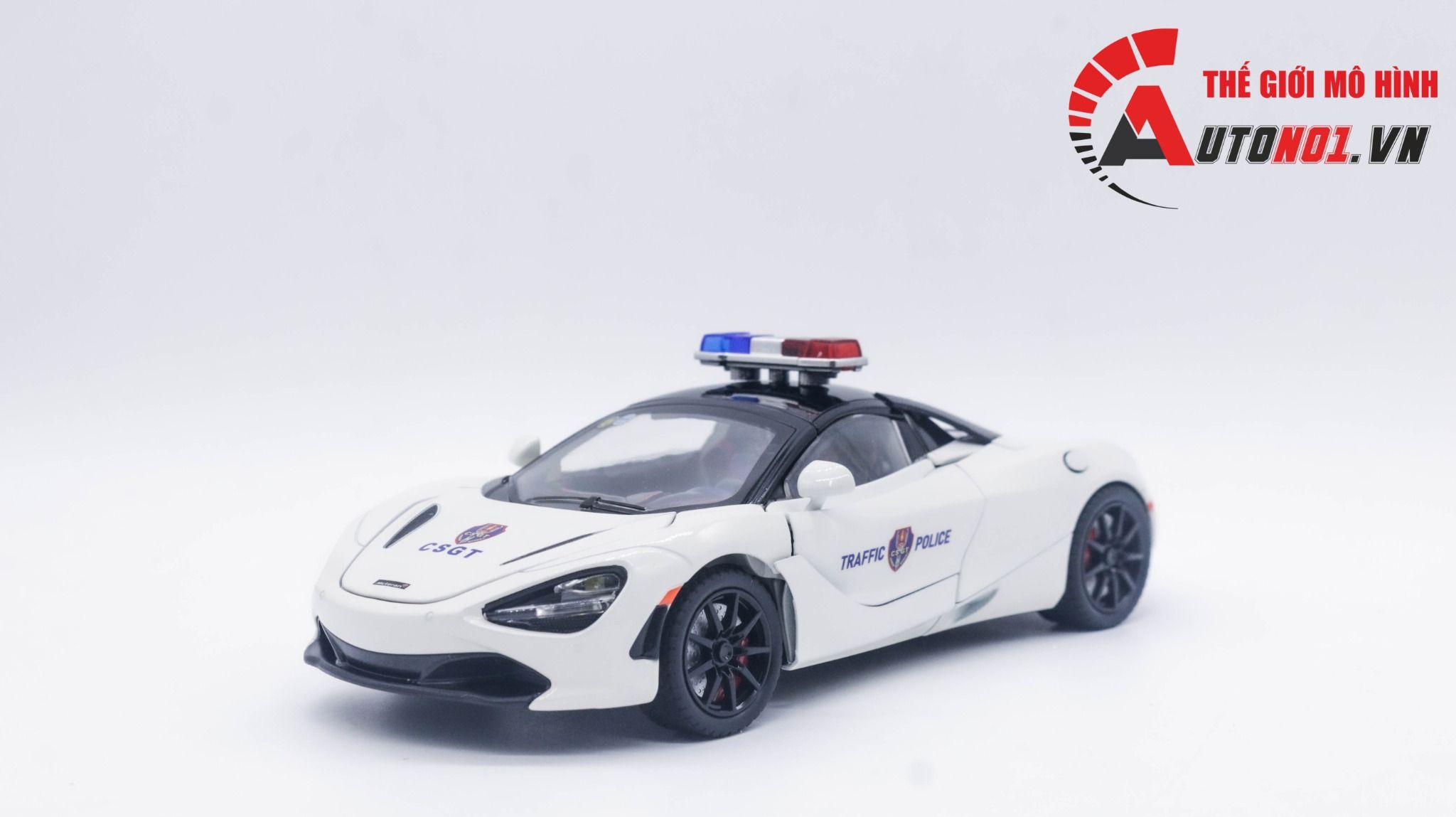  Mô hình xe ô tô độ CSGT Mclaren 720S full open tỉ lệ 1:24 Chezhi OT255 