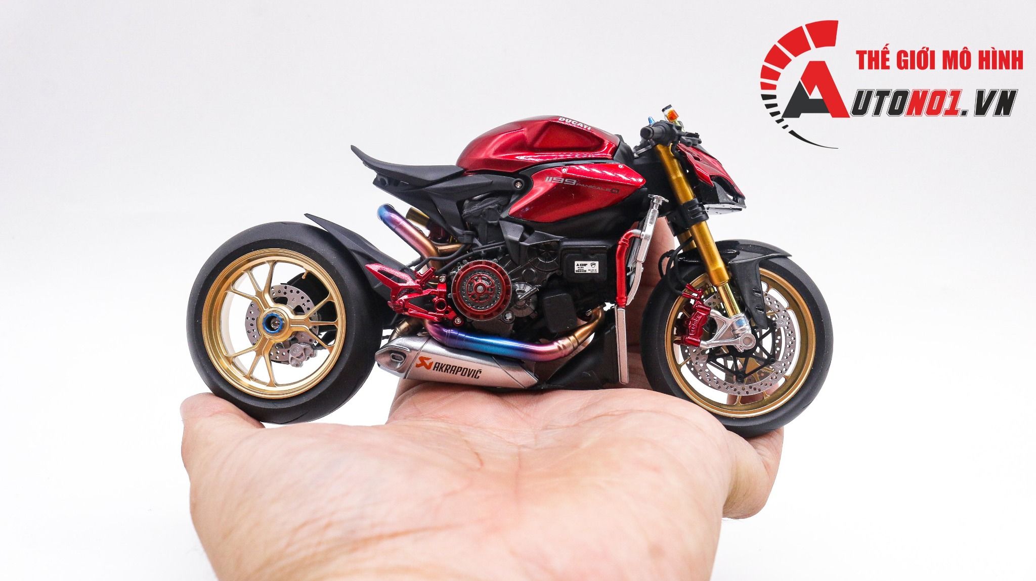  Mô hình xe cao cấp Ducati 1199 Panigale Cafe Racer Red 1:12 Tamiya D055 