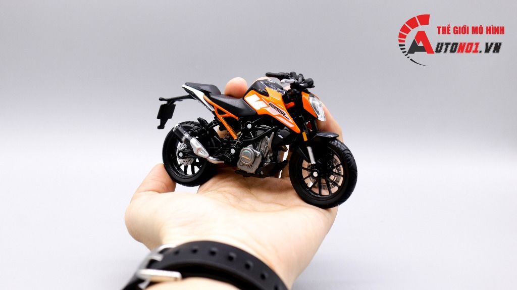  Mô hình xe Ktm 250 duke 1:18 Bburago 7454 