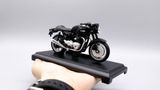  Mô hình xe mô tô Triumph thruxton 1200 1:18 Welly 5454 