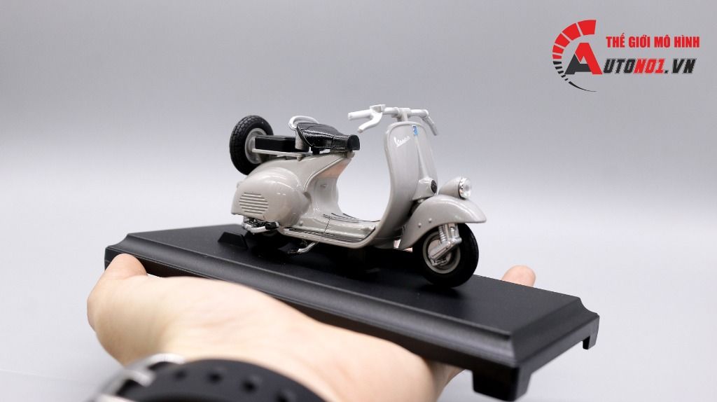  Mô hình xe Vespa 125cc 1953 grey 1:18 Welly MT078K 