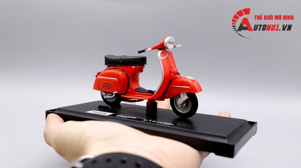  Mô hình xe Vespa gtr red 1968 1:18 Maisto 7070P 