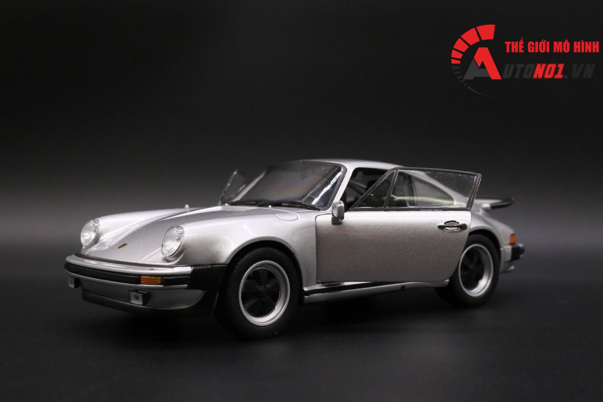  Mô hình xe Porsche 911 Turbo tỉ lệ 1:24 Welly OT043 