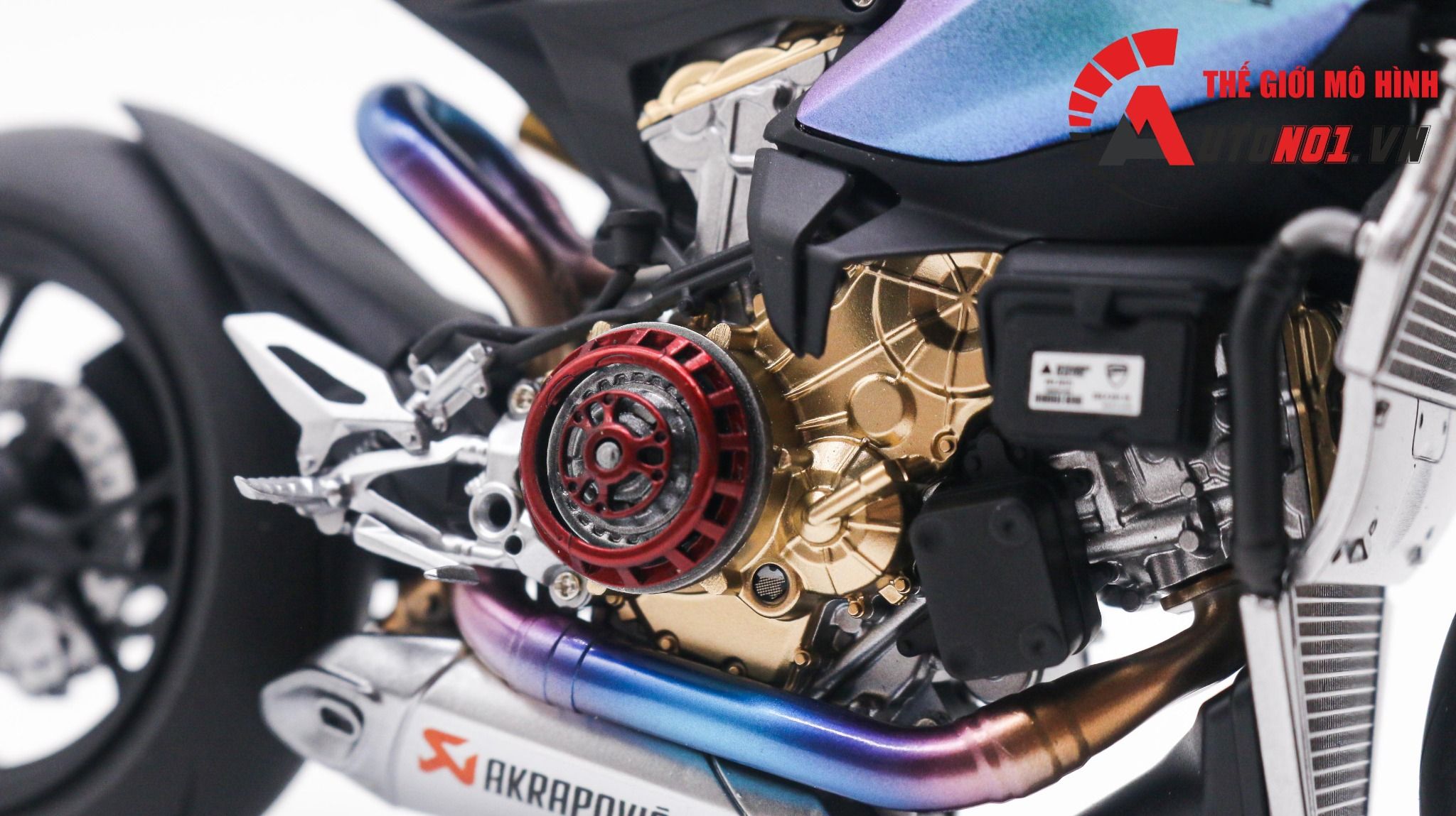  Mô hình xe cao cấp Ducati 1199 Panigale Cafe Racer Galaxy 1:12 Tamiya D079 