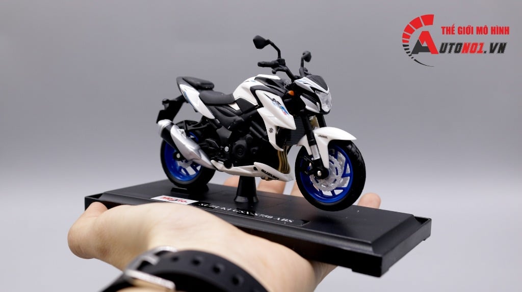  Mô hình xe Suzuki Gsx-s750 1:18 Maisto 7527 