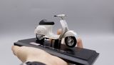  Mô hình xe Vespa 50 special 1969 1:18 Maisto 7070H 