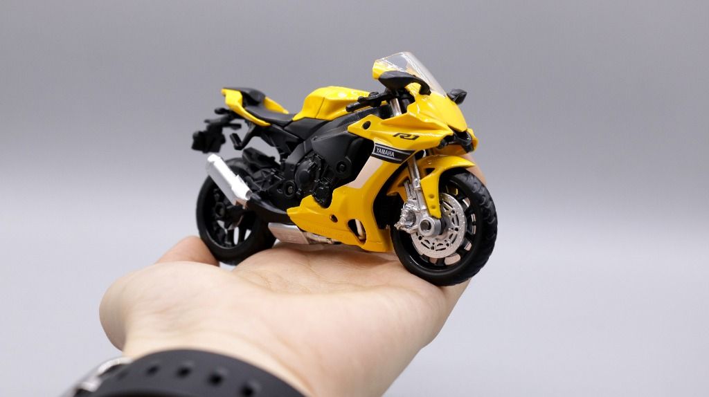  Mô hình xe Yamaha Yzf- R1 Yellow 1:18 Msz 7213 