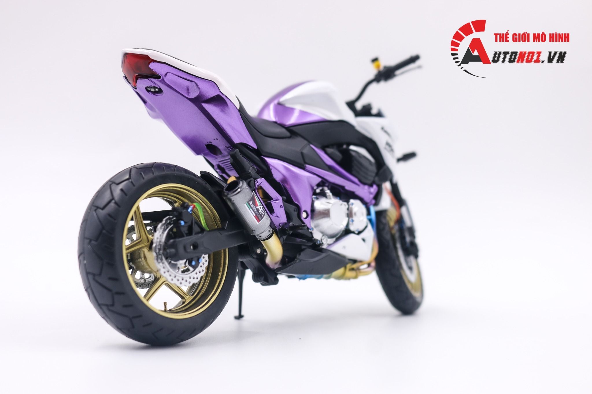  Mô hình xe độ Kawasaki Z800 Metal Violet độ pô 1:12 Autono1 Automaxx D225A 