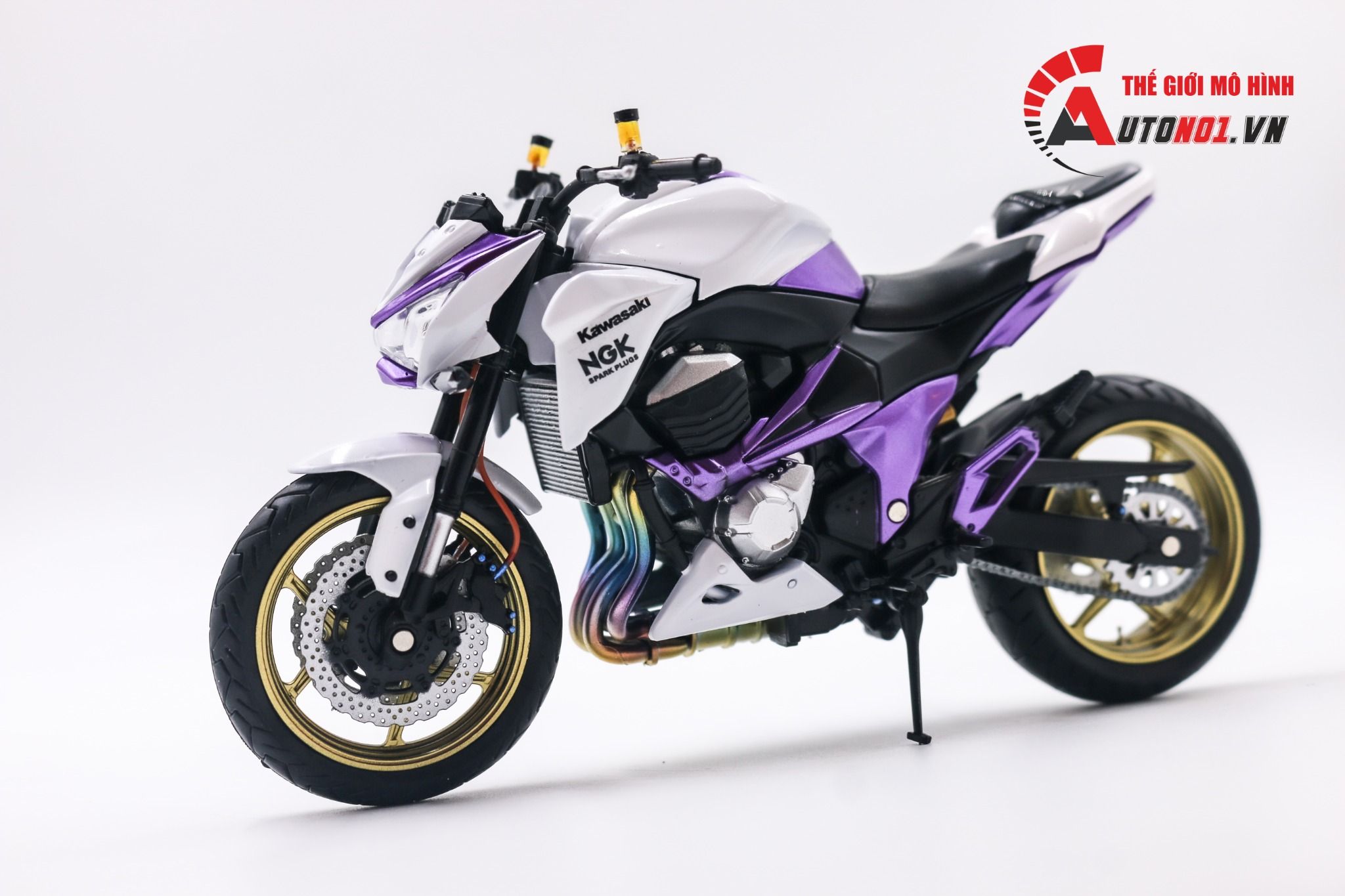  Mô hình xe độ Kawasaki Z800 Metal Violet độ pô 1:12 Autono1 Automaxx D225A 