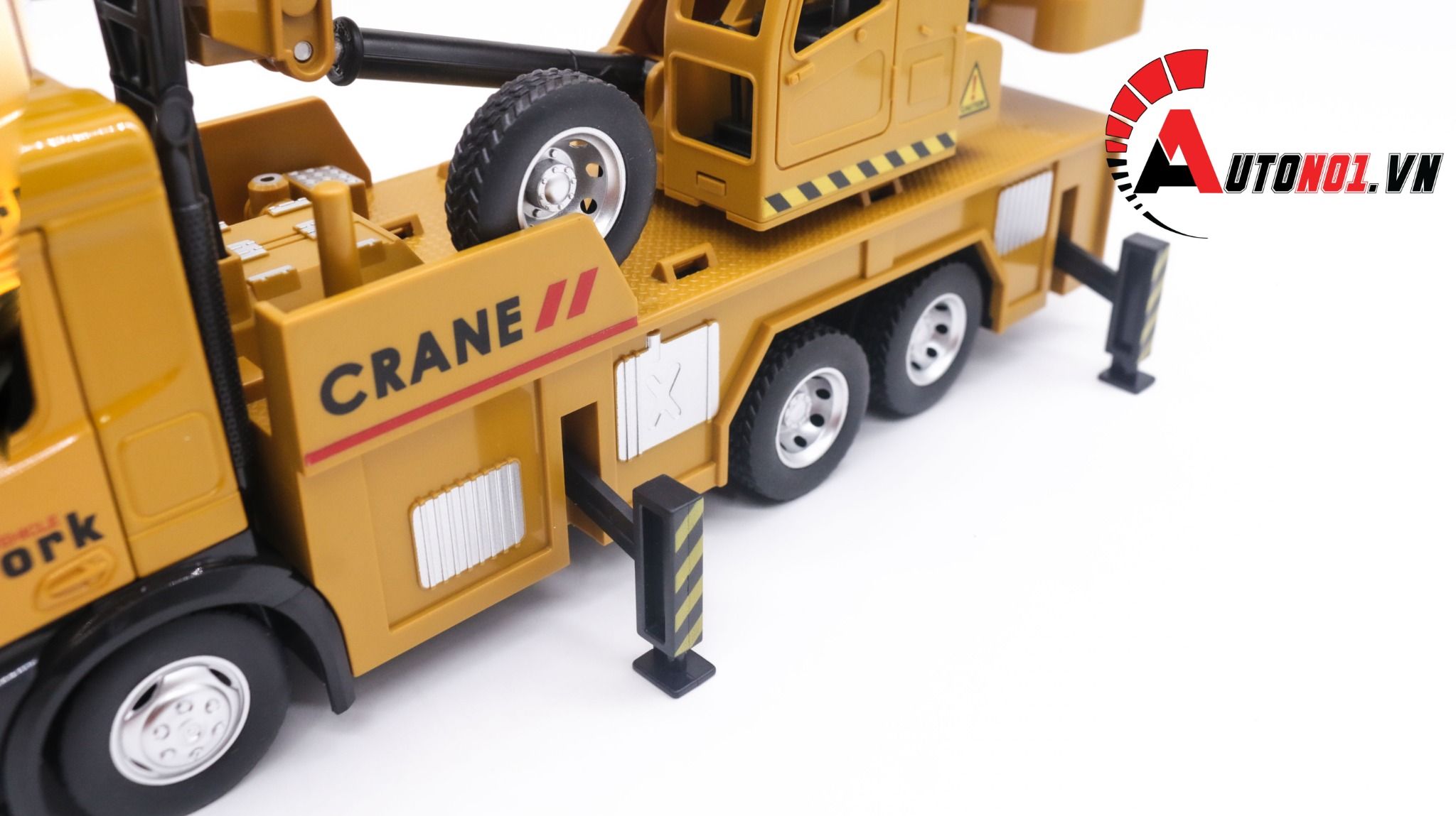  Mô hình xe cần cẩu Jiadu hợp kim tỉ lệ 1:24 Lifting Crane Metal DieCast OT260 