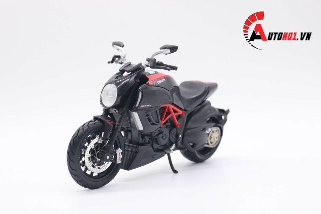 MÔ HÌNH DUCATI DIAVEL CARBON 1:12 MAISTO 4364