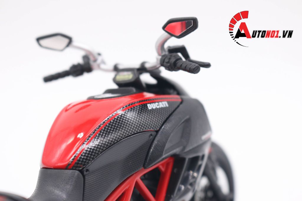 MÔ HÌNH DUCATI DIAVEL CARBON 1:12 MAISTO 4364