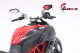  Mô hình xe Ducati Diavel Carbon 1:12 Maisto MT084 