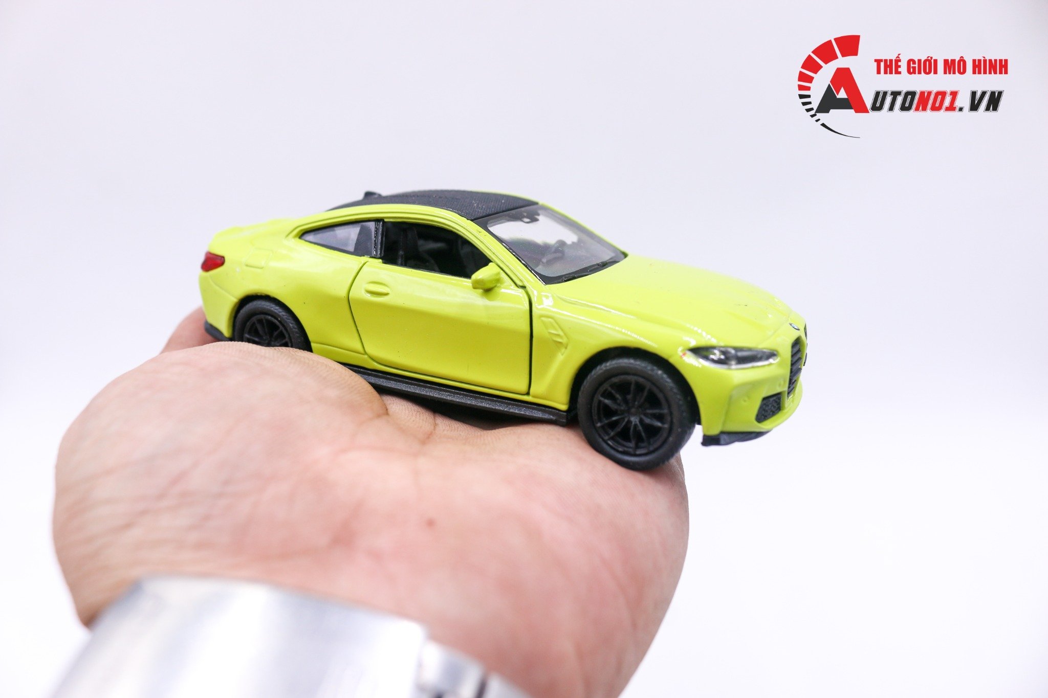  Mô hình xe BMW M4 green 1:36 Welly OT009 